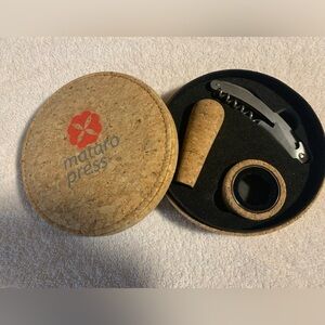 3/$20 NWT wine opening kit